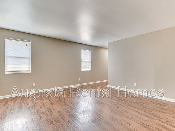 5th image of 3043 Old Powderhouse Rd APT E4