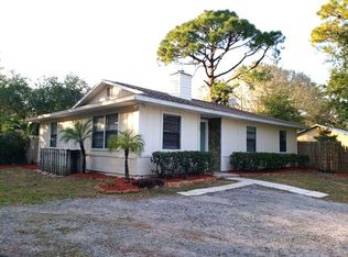 593 28th Ave SW, Vero Beach, FL 32968