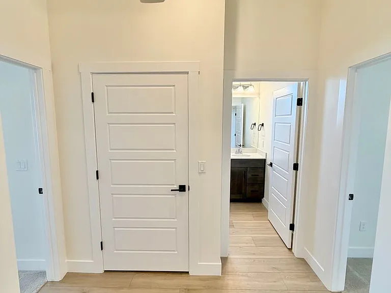 6011 S Bunda Way — Photo 5