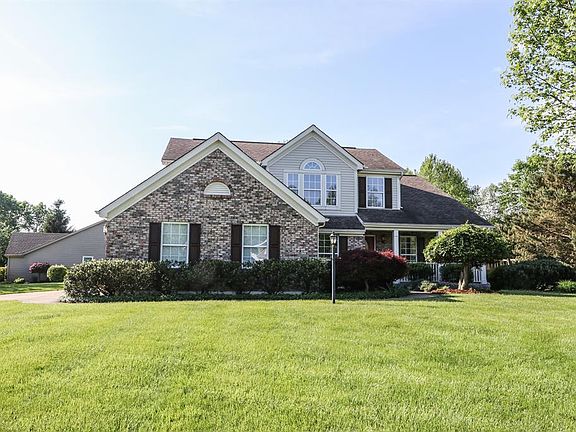 2nd image of 6407 Mueller Lakes Ln