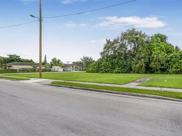 538 NW 13th St, Florida City, FL 33034