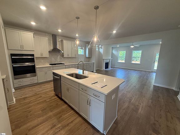 5th image of 143 Anderson Oaks Ln #20