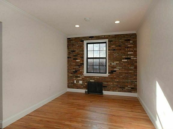 4th image of 194 Avenue A #2