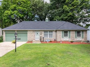 11406 E 32nd St S, Independence, MO 64052