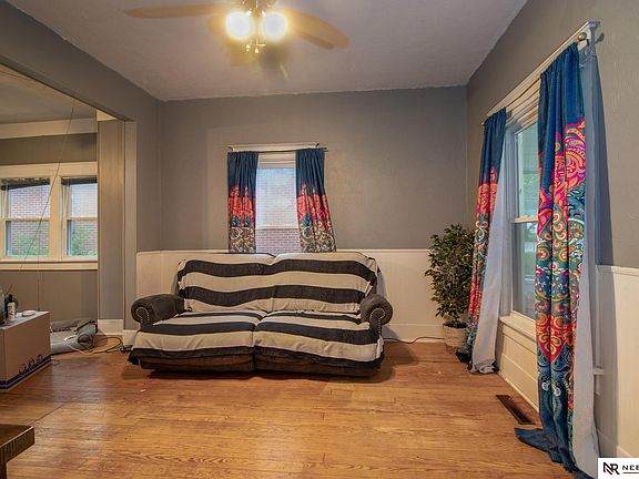 2nd image of 6811 Leighton Ave