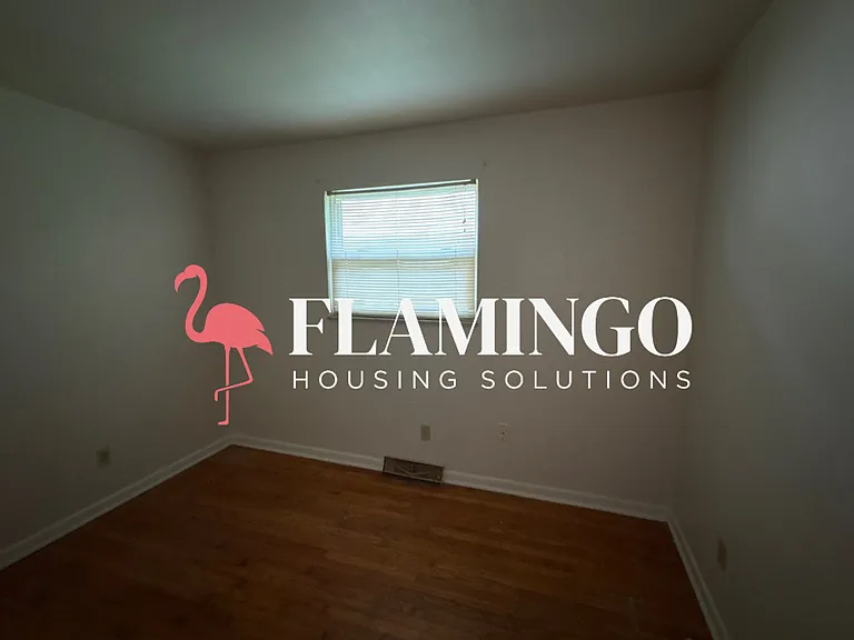 4315 Sheller Ave — Photo 6