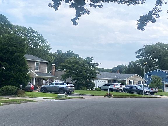 4th image of 62 Sejon Dr
