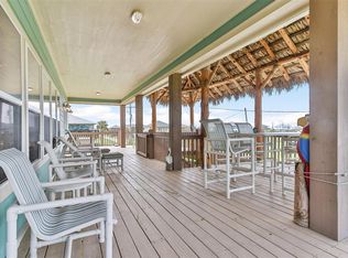 923 Mary Ann, Crystal Beach, TX 77650