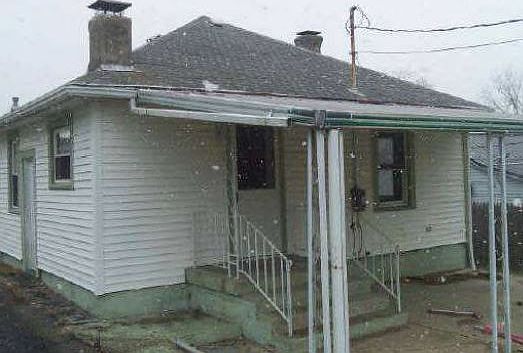 2nd image of 327 W South St