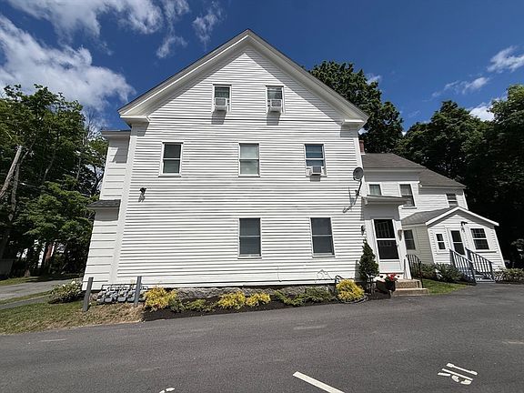 4th image of 6 Mayhew Ct