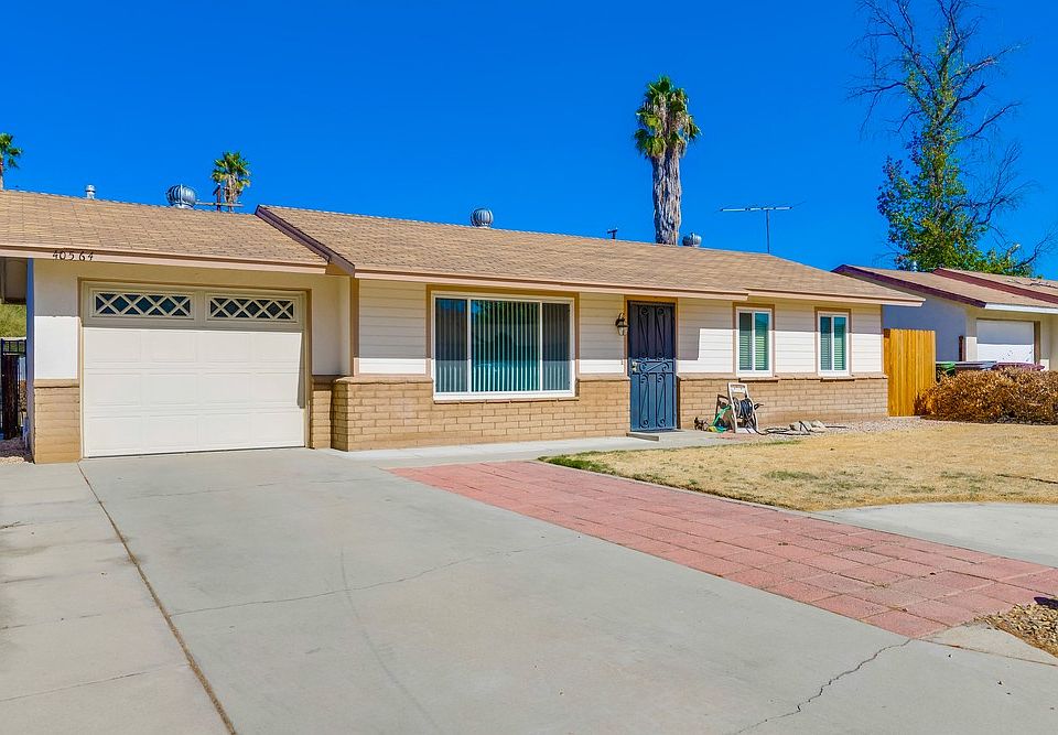 1st image of 40564 Clark Dr