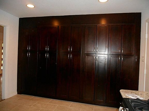 4th image of 4614 Kingfisher Dr