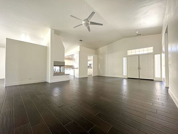 4th image of 74081 W Petunia Pl