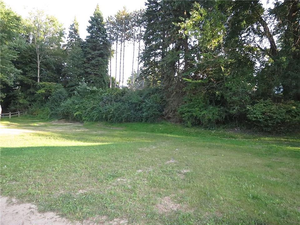 2nd image of 54 Cranbrooke Dr