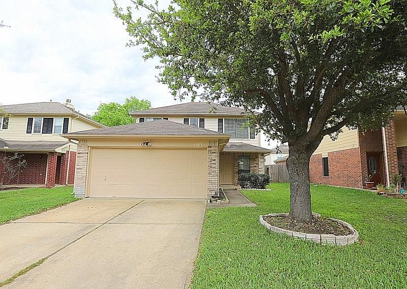 1st image of 3719 Bent Springs Ln