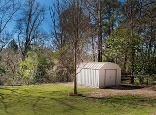 300 W River Oaks Dr, Longview, TX 75604