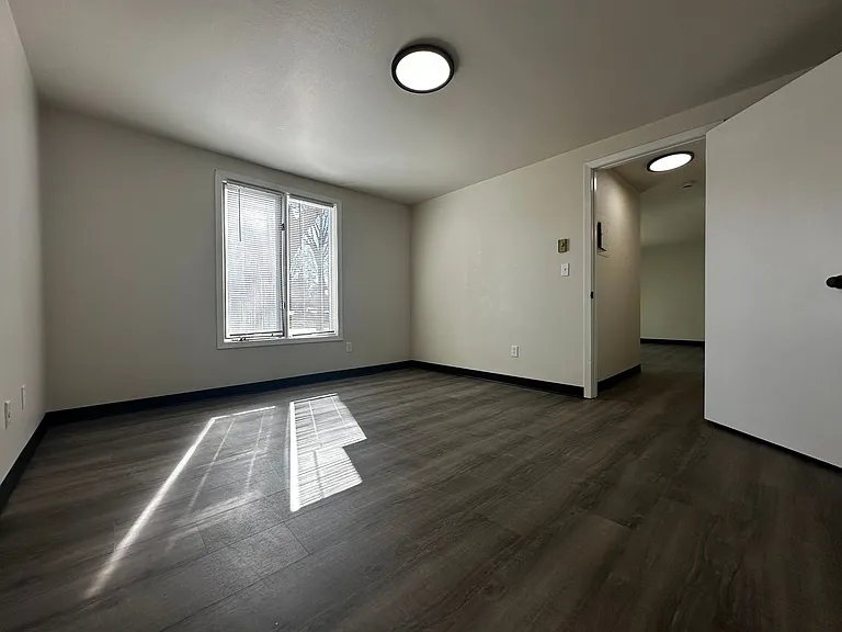 1785 Edison St — Photo 16