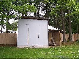 3rd image of 15 Stewqrt Ave