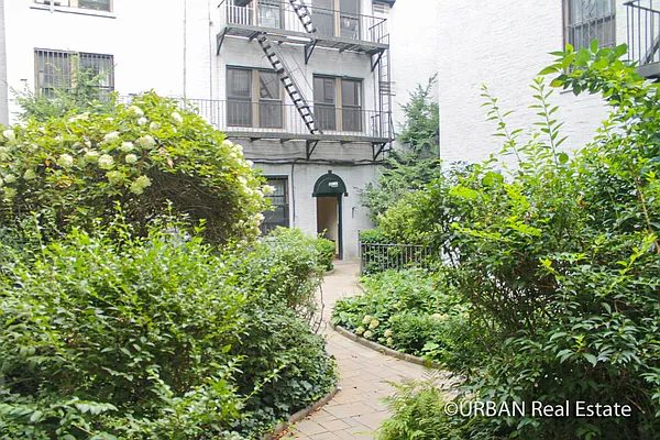 Rented by Urban Real Estate Inc | media 35