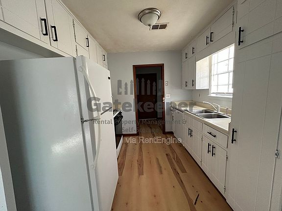 5th image of 3123 Shoal Creek Ct