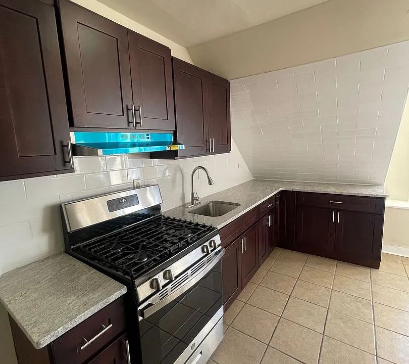 9413 Bustleton Ave #B