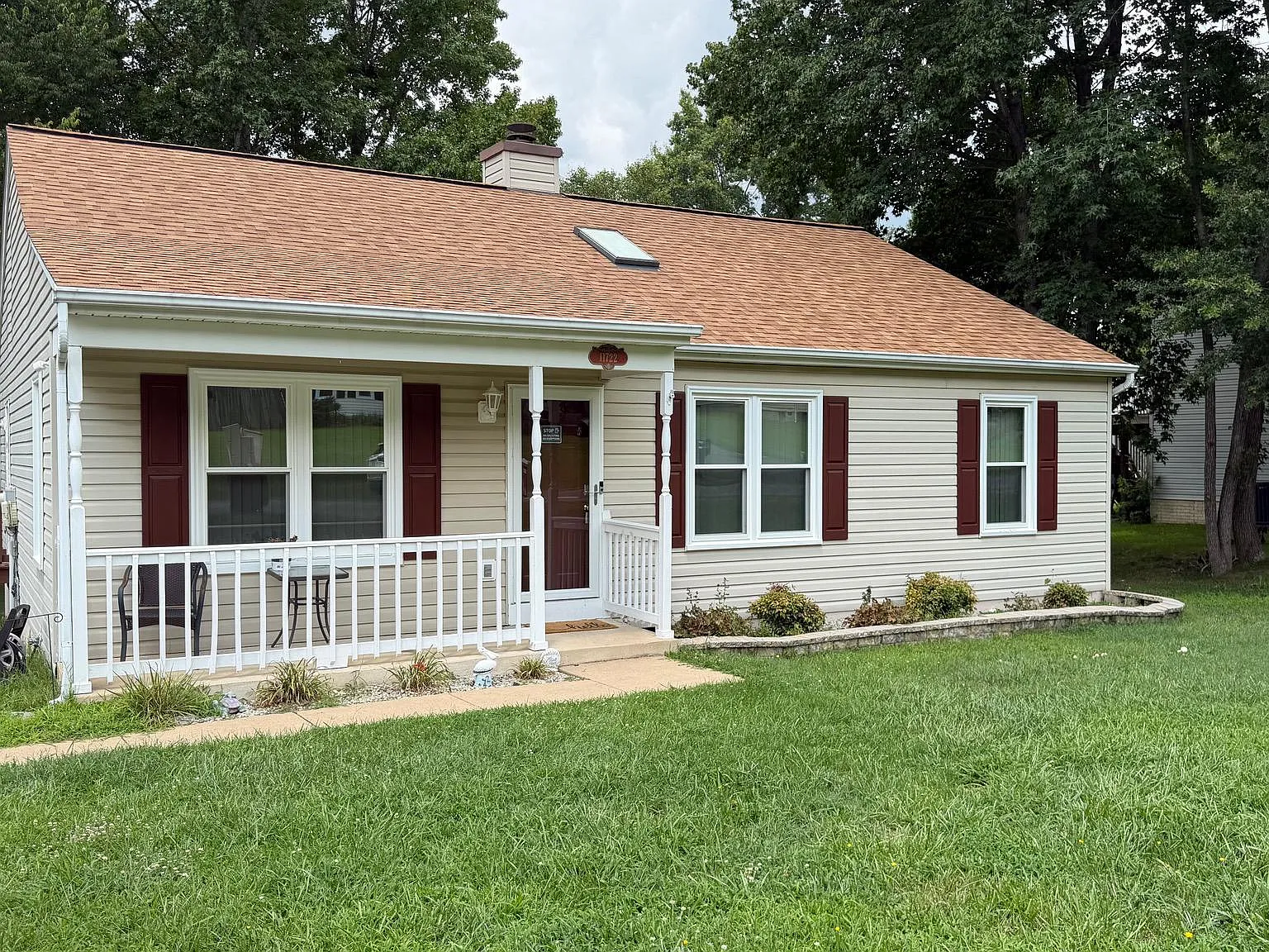 3 bed, 1280 sqft, $2,595 — Photo 2