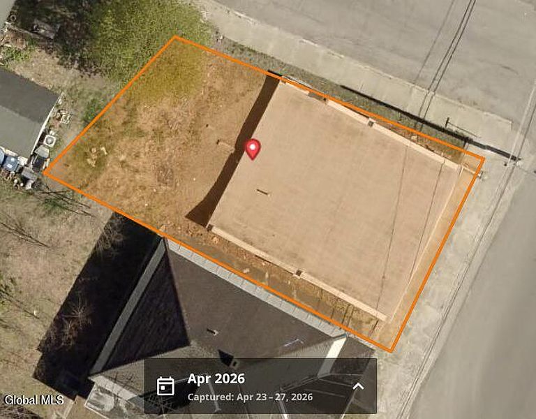 5th image of 76-78 Brookside Avenue