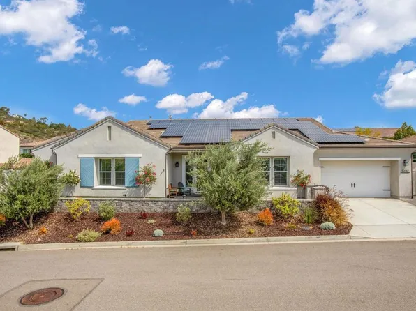 22147 Long Trot Dr, Escondido, CA 92029
