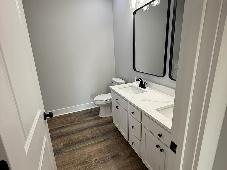 3030 Fincher Dr — Photo 8