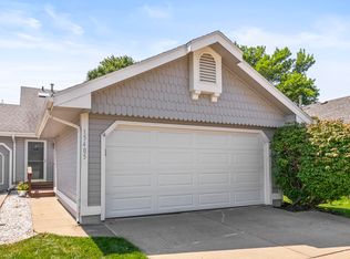 15405 R St, Omaha, NE 68137