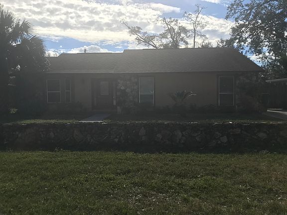 5th image of 260 E Newell St