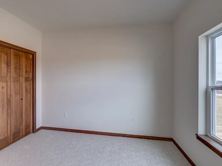 103 Graelyn Cir — Photo 7