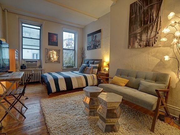 2nd image of 55 Morton St #4L*