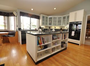 12491 Saddleridge Ct, Camarillo, CA 93012