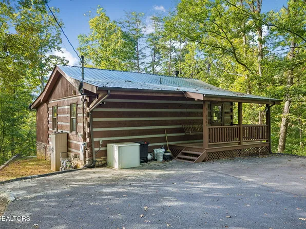 3040 Patty View Way, Sevierville, TN 37862