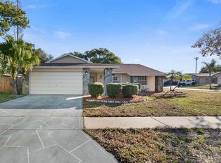 8714 Martinique Ln, Port Richey, FL 34668