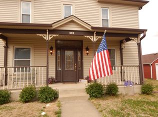 410 W 5th St, Chapman, KS 67431