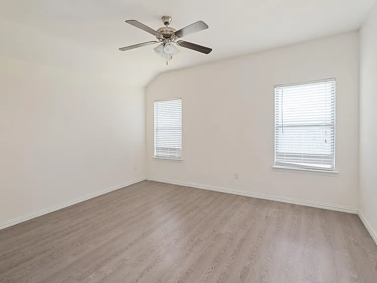 117 Willowbend Loop — Photo 12