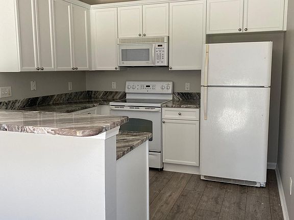 4th image of 9471 Night Harbor Dr