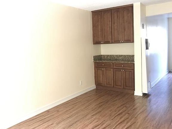3rd image of 3025 E 5th St APT 2