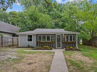 1330 N Brown Ave, Springfield, MO 65802