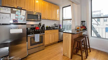 Rented by Garfield Realty 