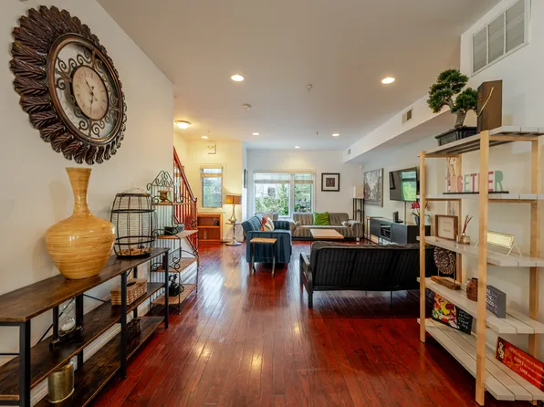 1308 Talbert Ct SE Unit A, Washington, DC 20020