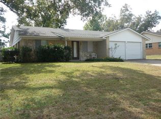 1502 Montclair St, Arlington, TX 76015
