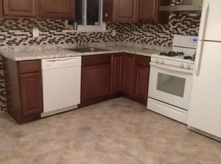 20 Bowling Green Pl, Staten Island, NY 10314