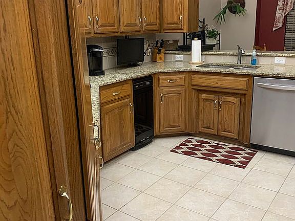Kitchen granite counter tops