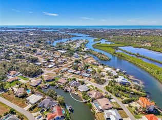 602 Portia St, Nokomis, FL 34275