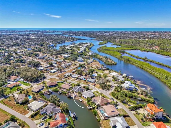 602 Portia St, Nokomis, FL 34275