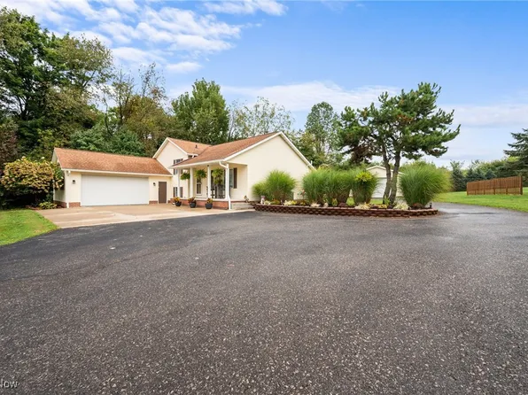 8856 Coit Rd, Ravenna, OH 44266