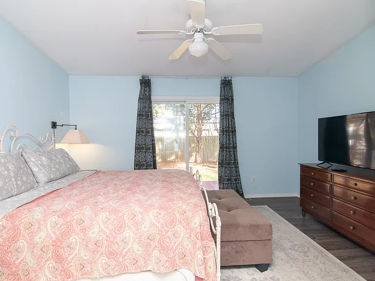 2 Sea Side Dr — Photo 32
